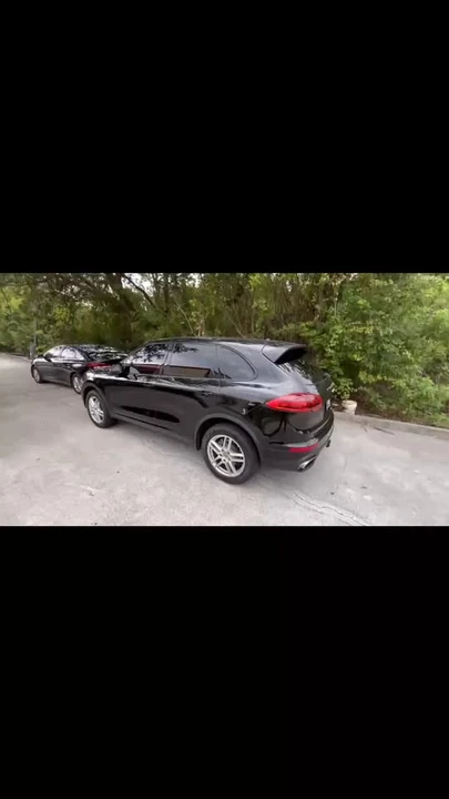 2017 Porsche 958 Cayenne - Image 5 of 5