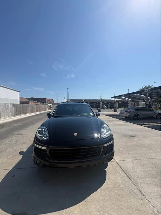 2017 Porsche 958 Cayenne - Image 3 of 15