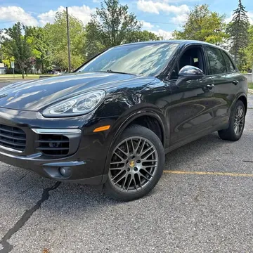 2017 Porsche Cayenne Cayenne
