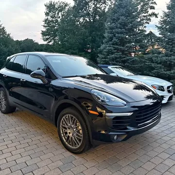 2017 Porsche Cayenne Cayenne