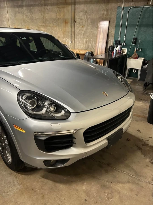 2017 Porsche 958 Cayenne - Image 2 of 20