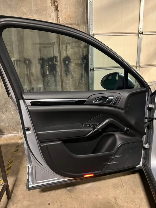 2017 Porsche 958 Cayenne - Image 6 of 20