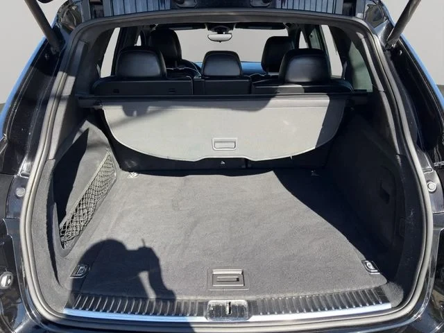 2017 Porsche 958 Cayenne - Image 10 of 12