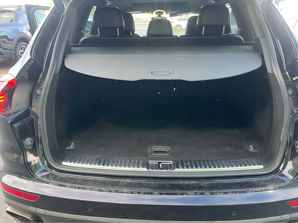 2017 Porsche 958 Cayenne - Image 13 of 17