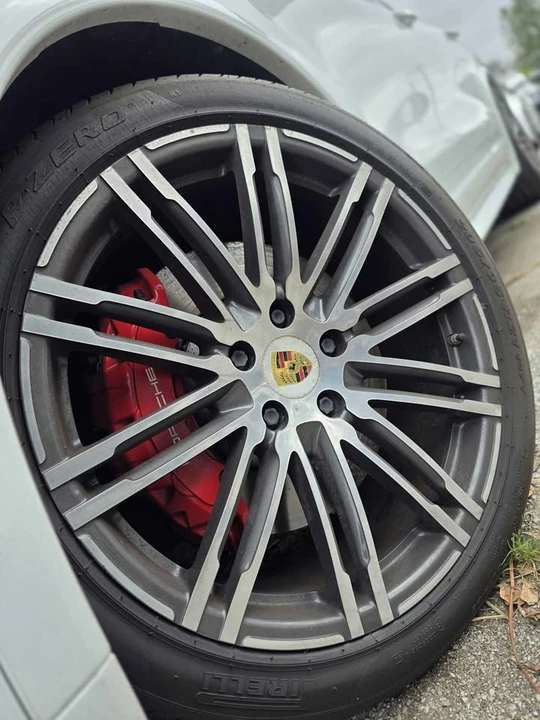 2017 Porsche 958 Cayenne - Image 14 of 14