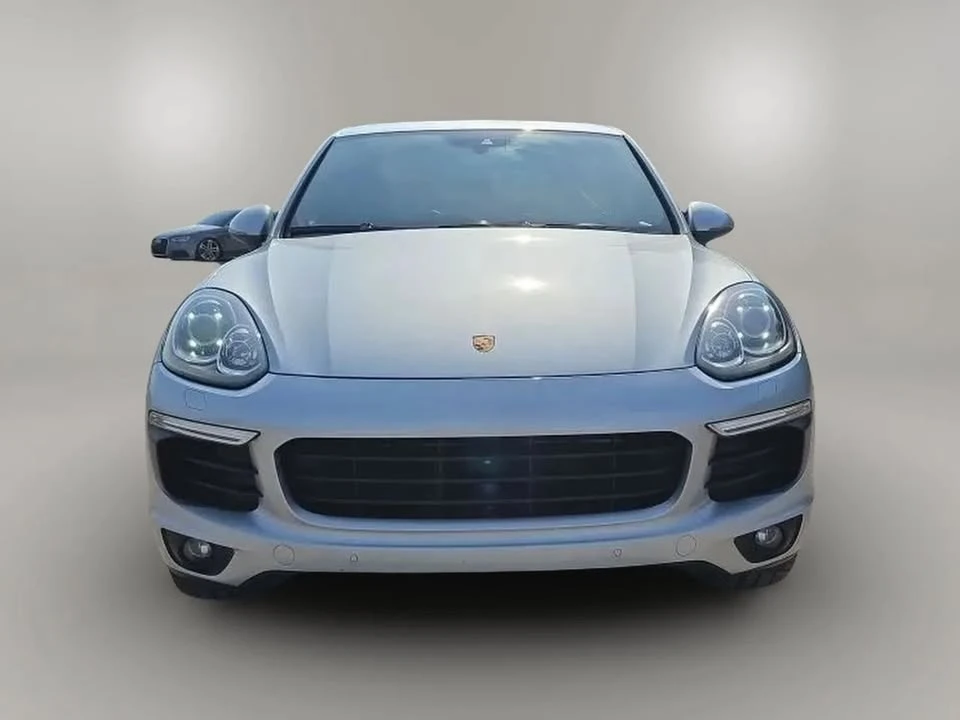 2017 Porsche 958 Cayenne - Image 3 of 16