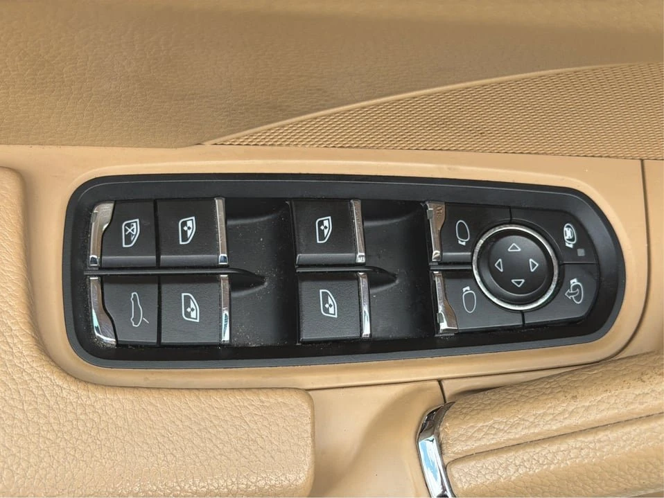 2017 Porsche 958 Cayenne - Image 19 of 20