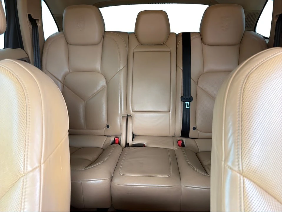 2017 Porsche 958 Cayenne - Image 14 of 20