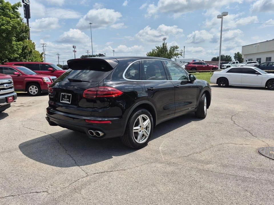 2017 Porsche 958 Cayenne - Image 3 of 20