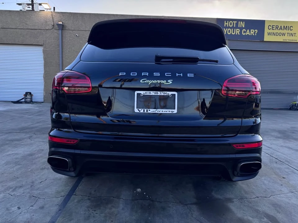 2017 Porsche 958 Cayenne - Image 11 of 12