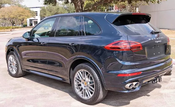 2017 Porsche Cayenne Cayenne S