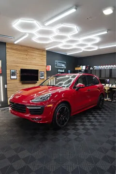 2017 Porsche Cayenne Turbo