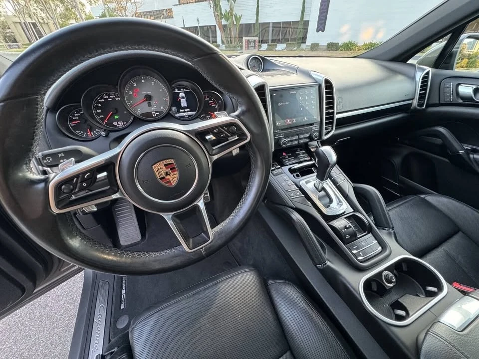 2017 Porsche 958 Cayenne S - Image 13 of 14