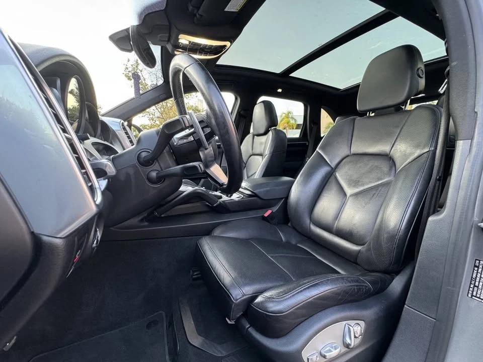 2017 Porsche 958 Cayenne S - Image 14 of 14