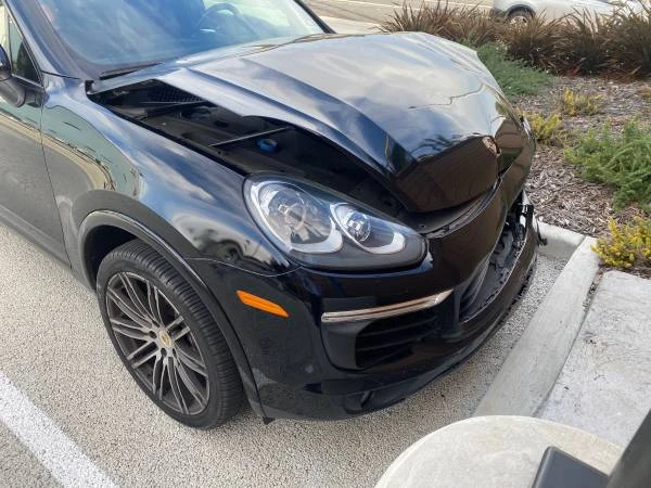 2017 Porsche 958 Cayenne - Image 6 of 10