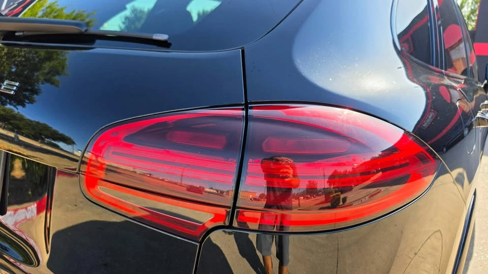 2017 Porsche 958 Cayenne - Image 9 of 20