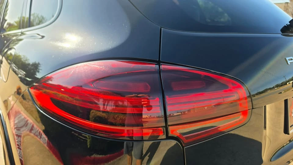 2017 Porsche 958 Cayenne - Image 10 of 20