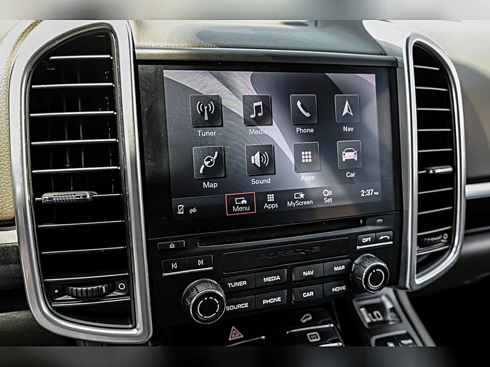 2017 Porsche Cayenne - Image 30 of 31