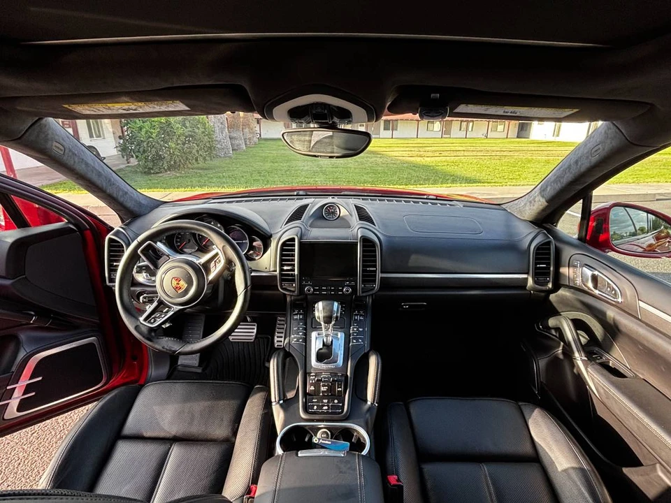 2017 Porsche 958 Cayenne GTS - Image 12 of 18