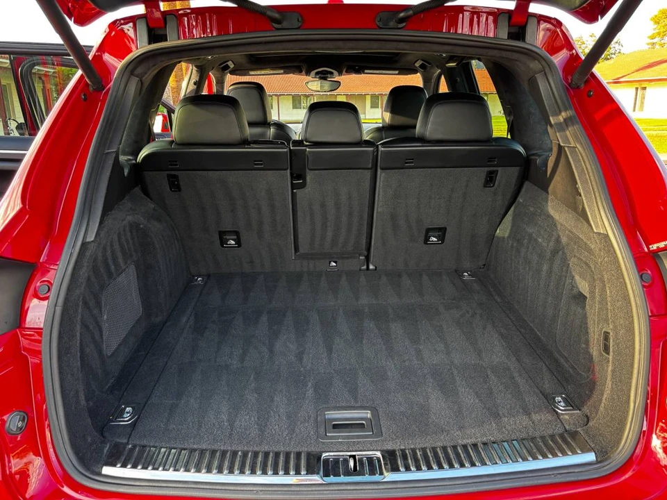 2017 Porsche 958 Cayenne GTS - Image 5 of 18