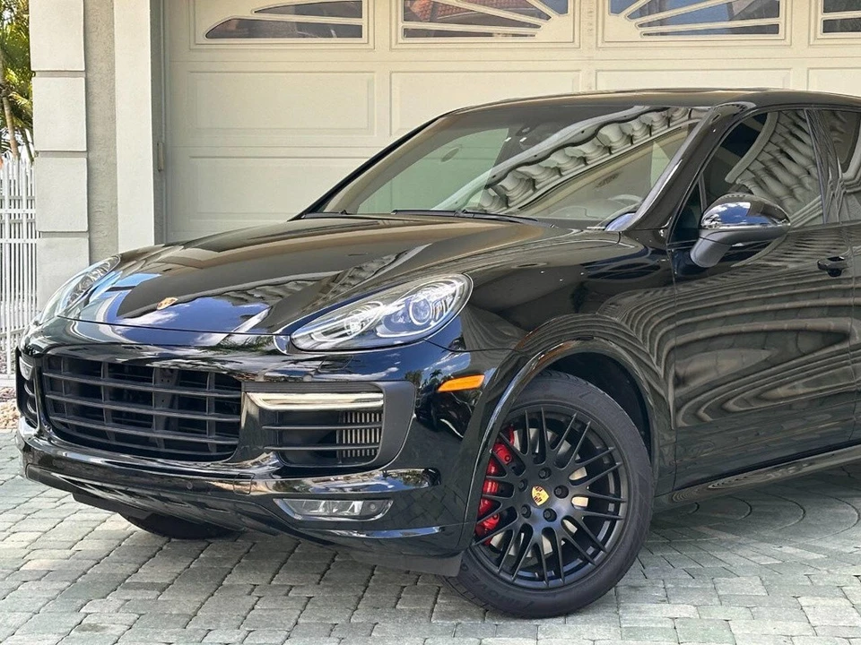 2017 Porsche 958 Cayenne GTS - Image 2 of 21