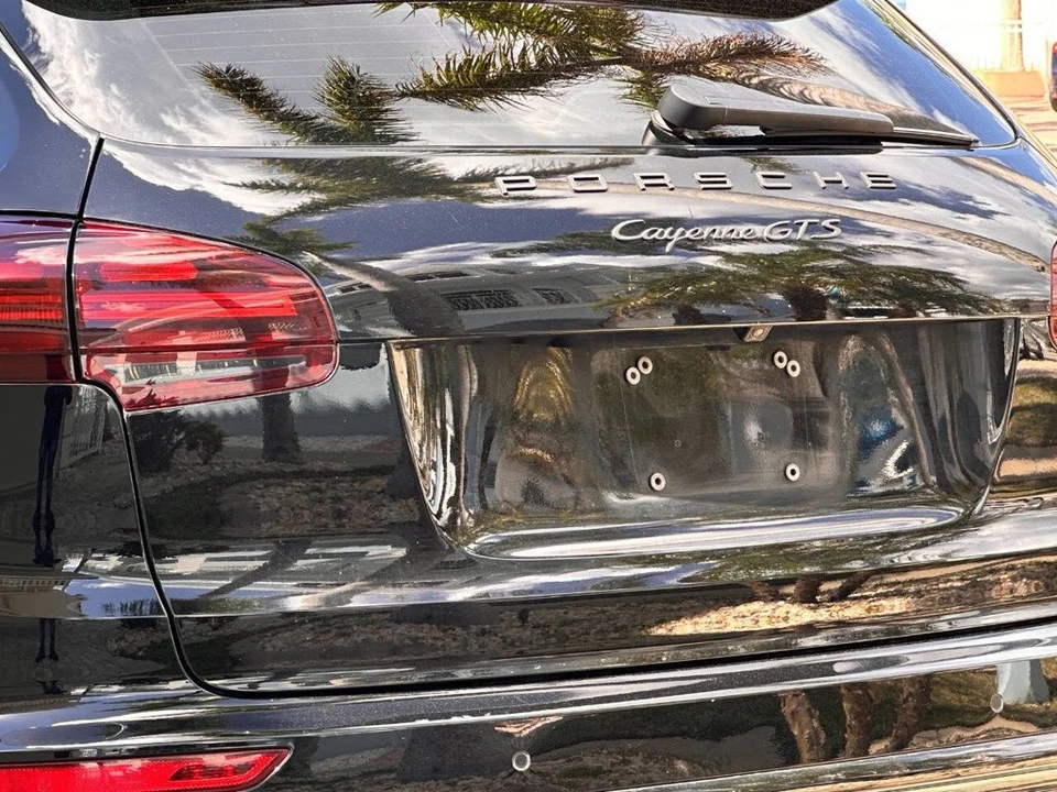 2017 Porsche 958 Cayenne GTS - Image 7 of 21