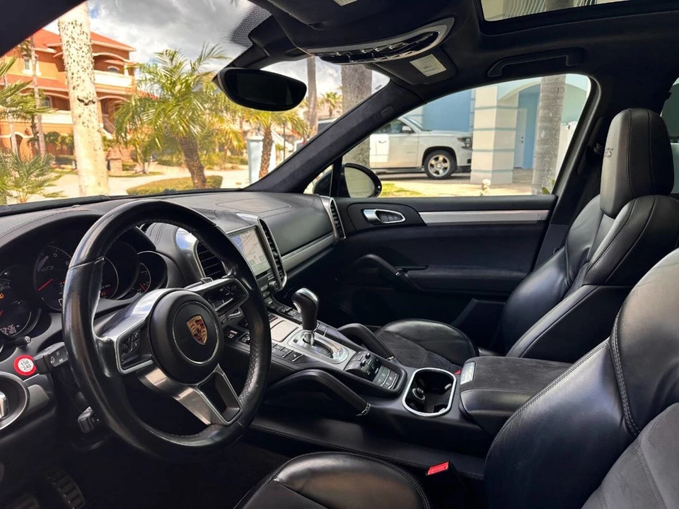 2017 Porsche 958 Cayenne GTS - Image 14 of 21