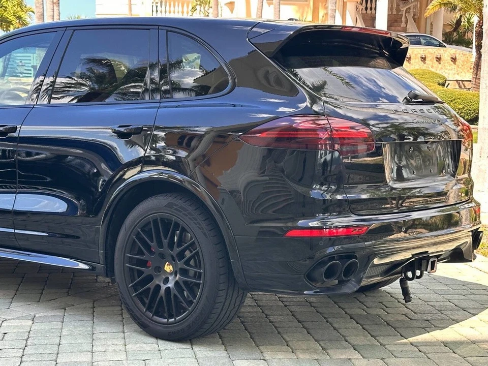 2017 Porsche 958 Cayenne GTS - Image 6 of 21