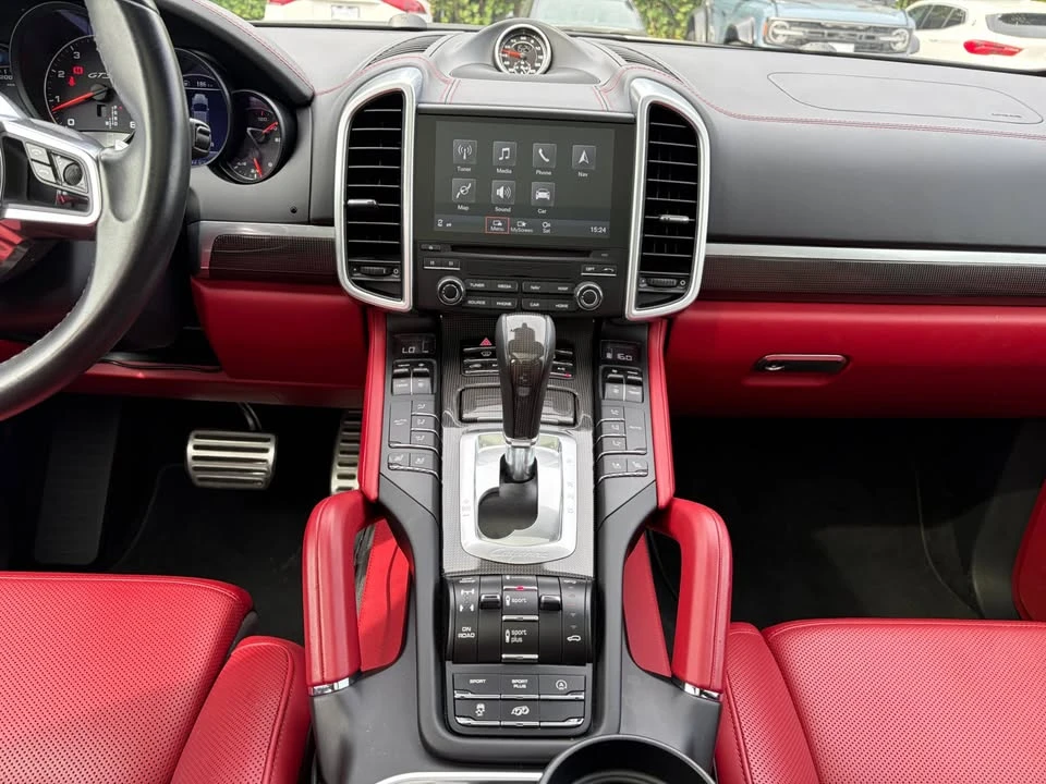 2017 Porsche 958 Cayenne GTS - Image 13 of 20