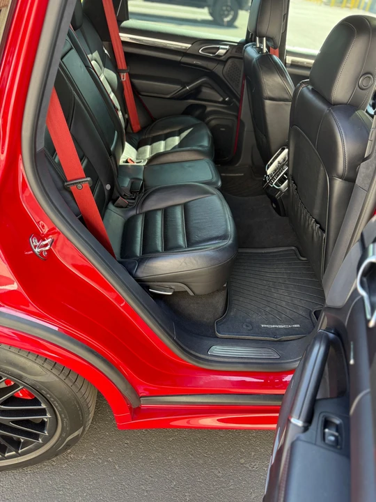 2017 Porsche 958 Cayenne GTS - Image 8 of 19