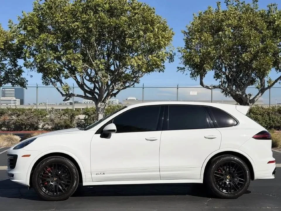 2017 Porsche 958 Cayenne GTS - Image 7 of 20