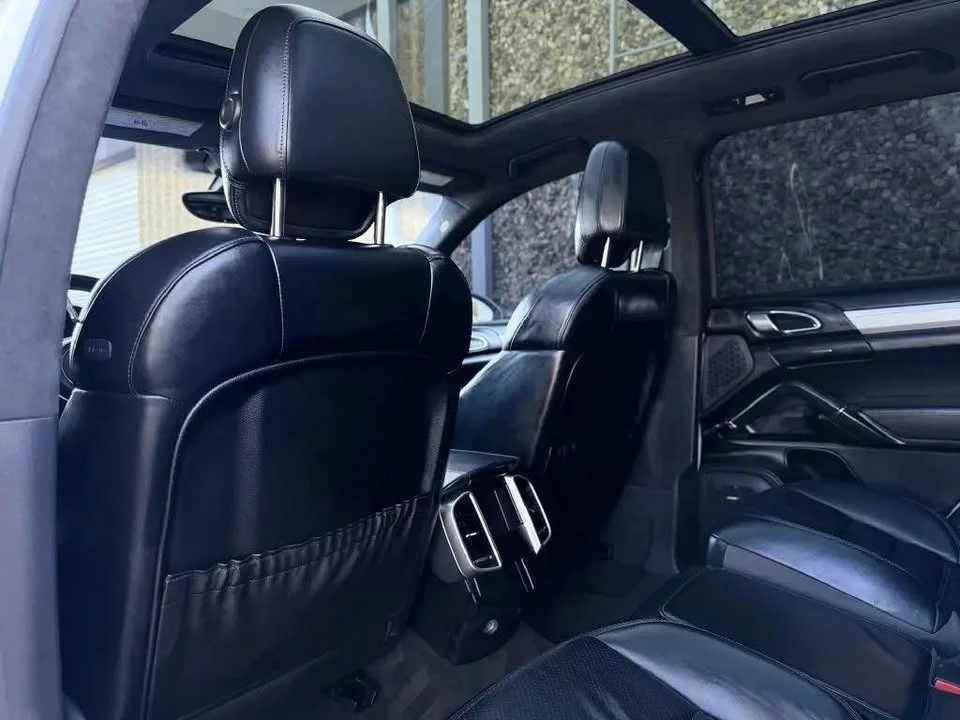 2017 Porsche 958 Cayenne GTS - Image 12 of 20