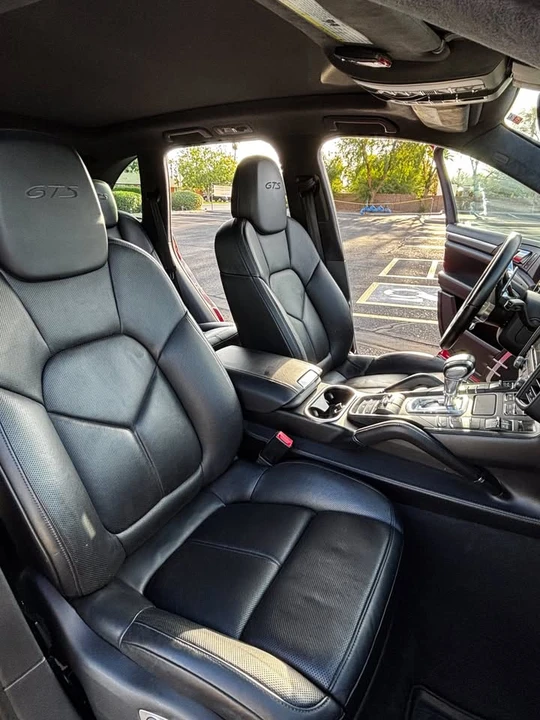 2017 Porsche 958 Cayenne GTS - Image 7 of 16