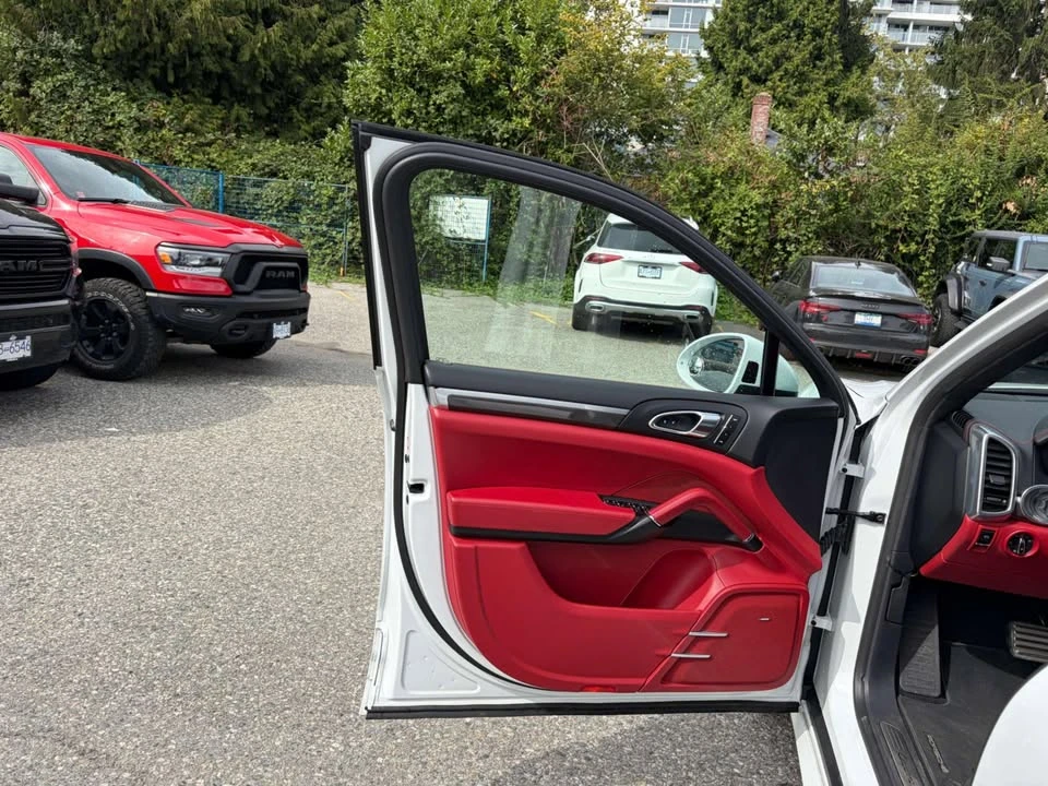 2017 Porsche 958 Cayenne GTS - Image 18 of 20