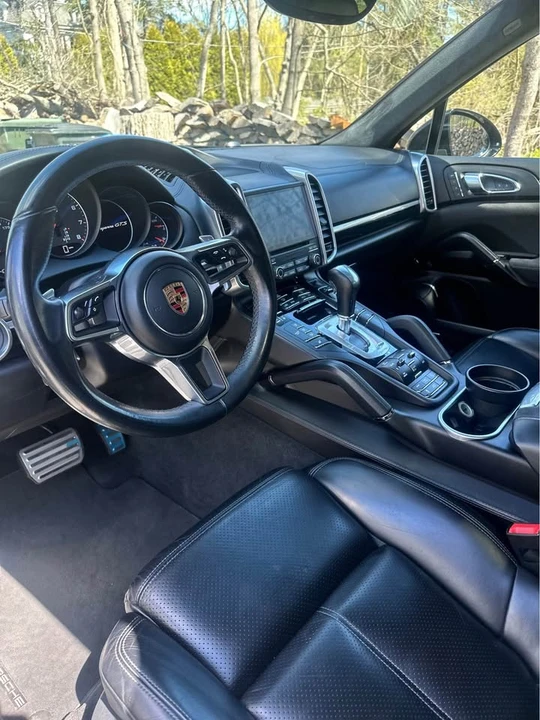 2017 Porsche 958 Cayenne GTS - Image 5 of 6