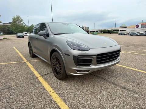 2017 Porsche Cayenne GTS