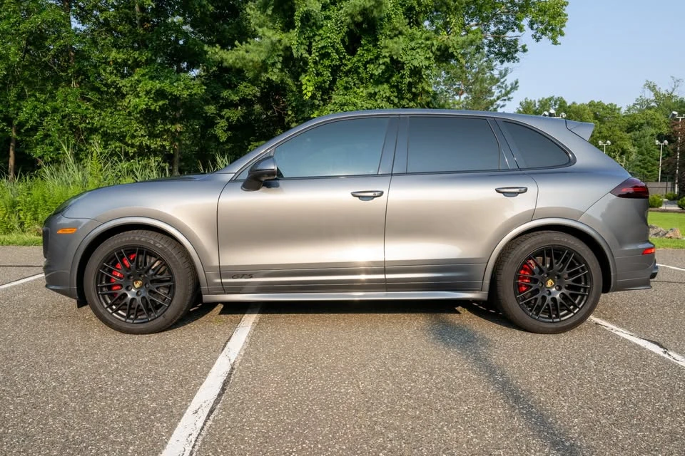 2017 Porsche 958 Cayenne GTS - Image 7 of 20