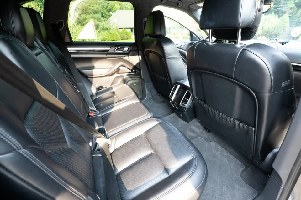 2017 Porsche 958 Cayenne GTS - Image 19 of 20