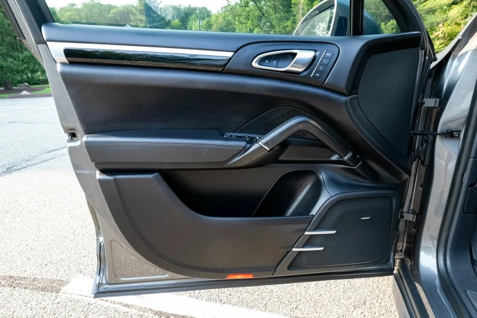 2017 Porsche 958 Cayenne GTS - Image 13 of 20