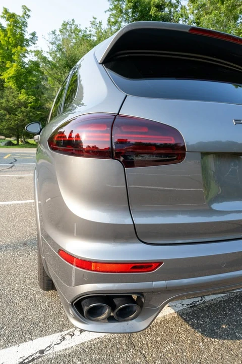 2017 Porsche 958 Cayenne GTS - Image 11 of 20