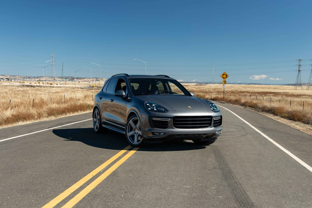 2017 Porsche 958 Cayenne GTS - Image 24 of 31