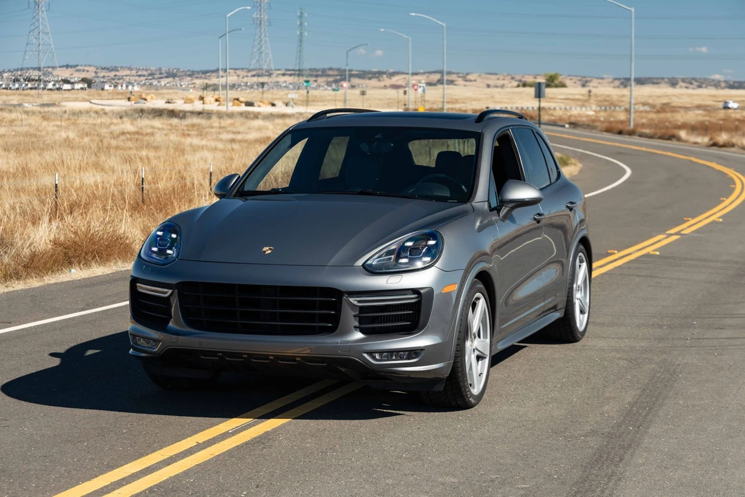 2017 Porsche 958 Cayenne GTS - Image 15 of 31