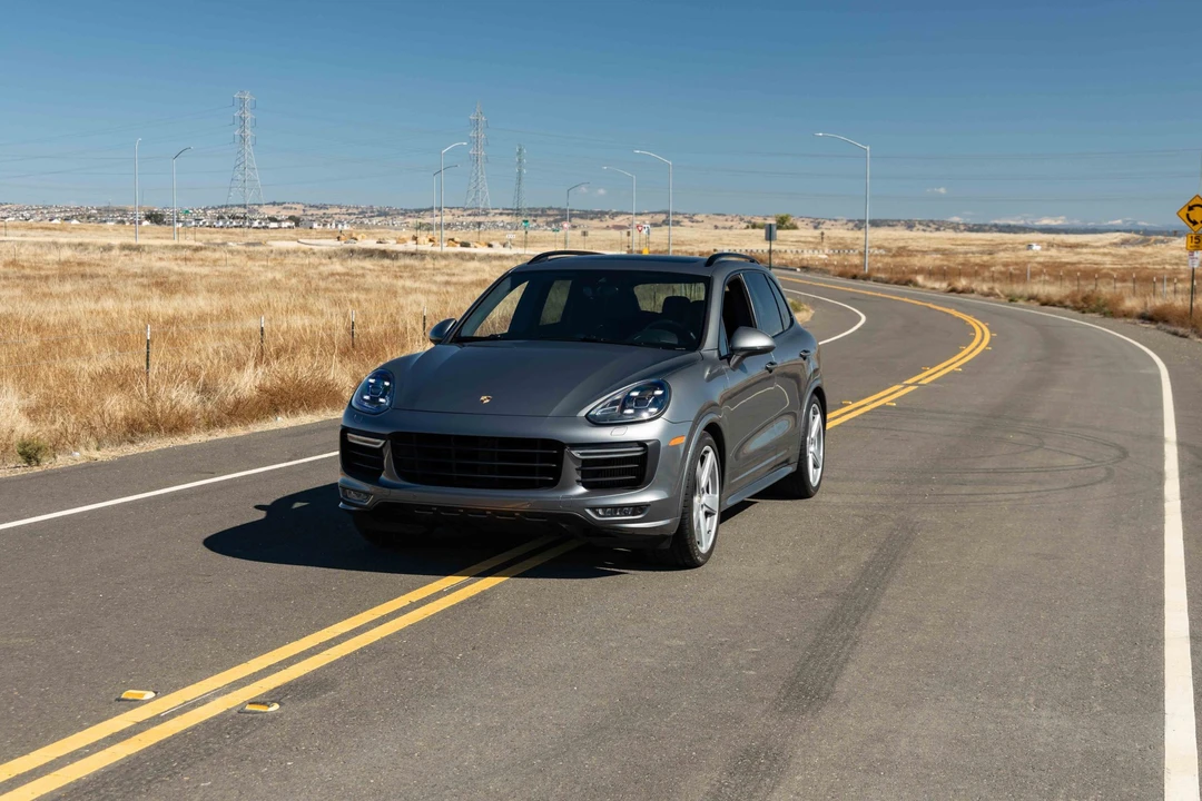 2017 Porsche 958 Cayenne GTS - Image 17 of 31