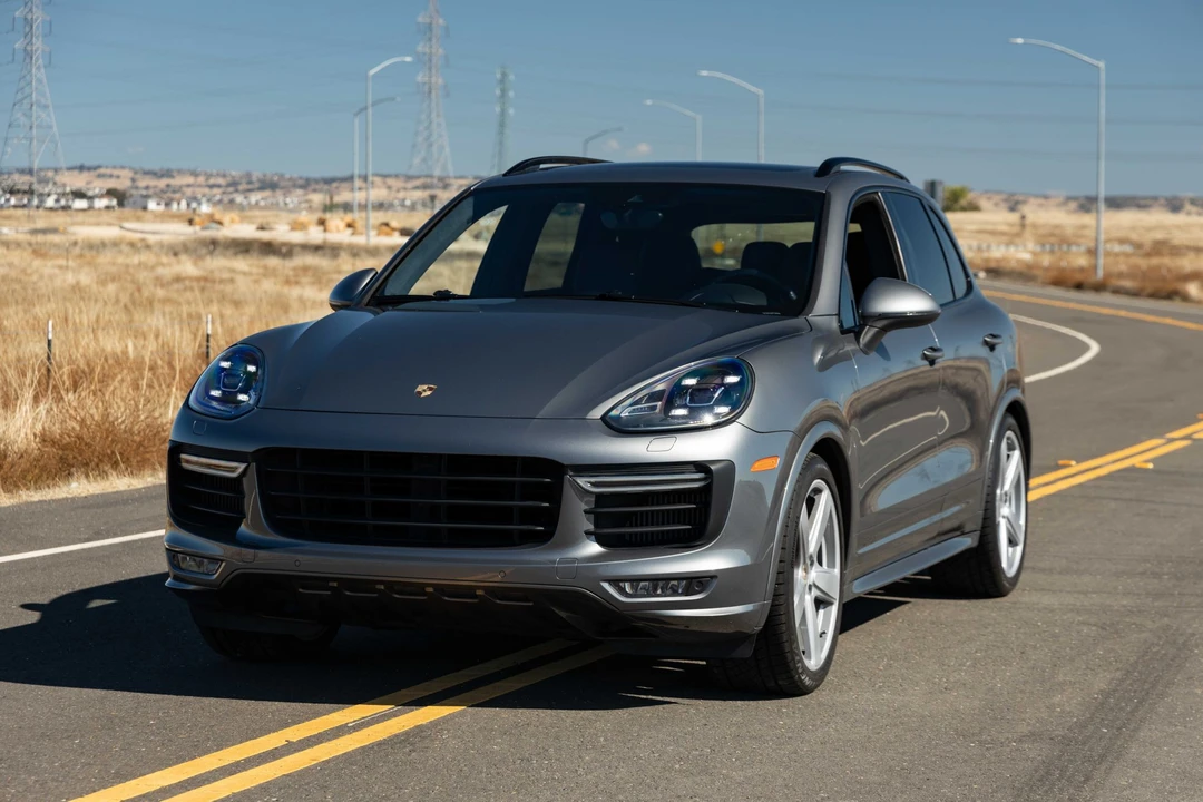 2017 Porsche 958 Cayenne GTS - Image 16 of 31