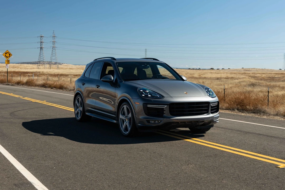 2017 Porsche 958 Cayenne GTS - Image 28 of 31