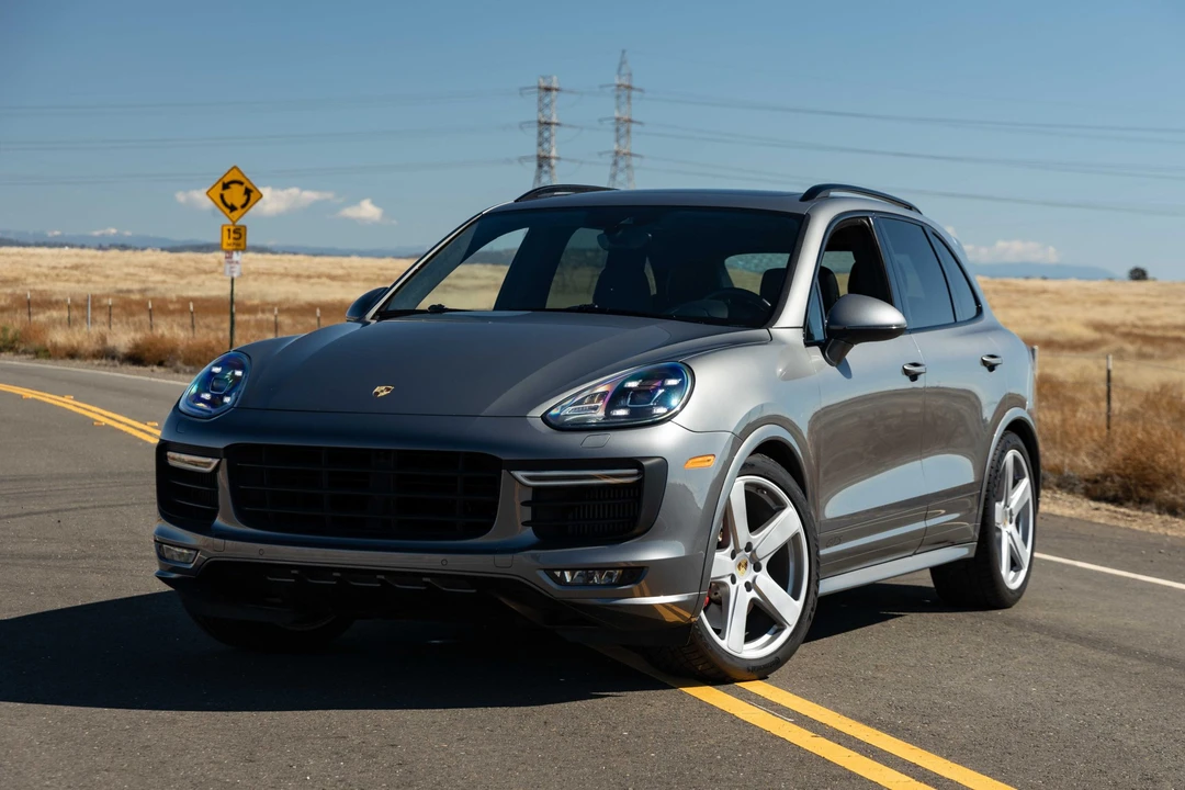 2017 Porsche 958 Cayenne GTS - Image 13 of 31