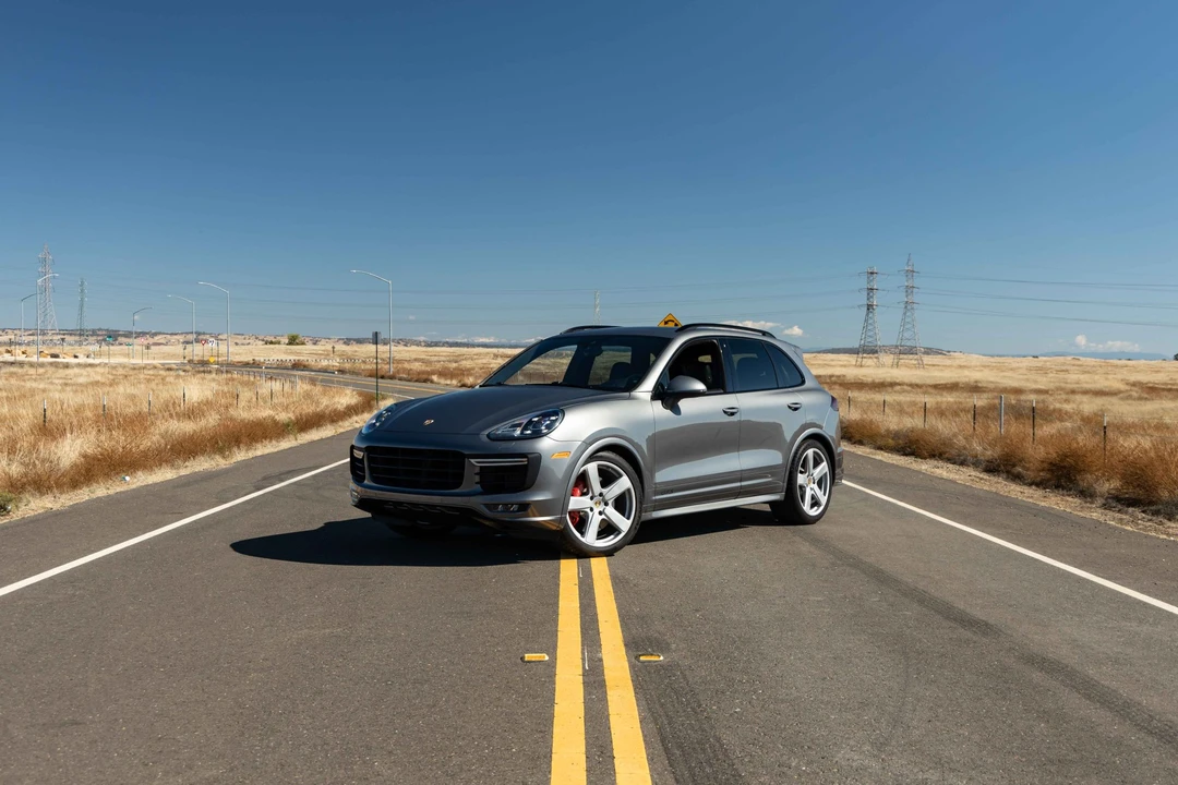 2017 Porsche 958 Cayenne GTS - Image 2 of 31
