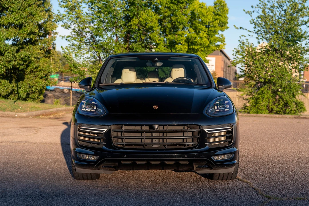 2017 Porsche 958 Cayenne GTS - Image 9 of 31