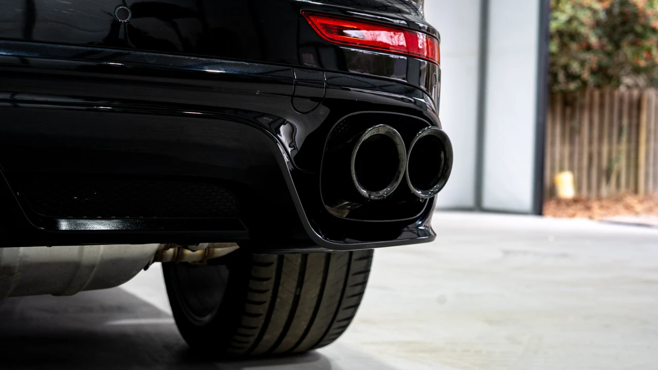 2017 Porsche 958 Cayenne GTS - Image 31 of 31