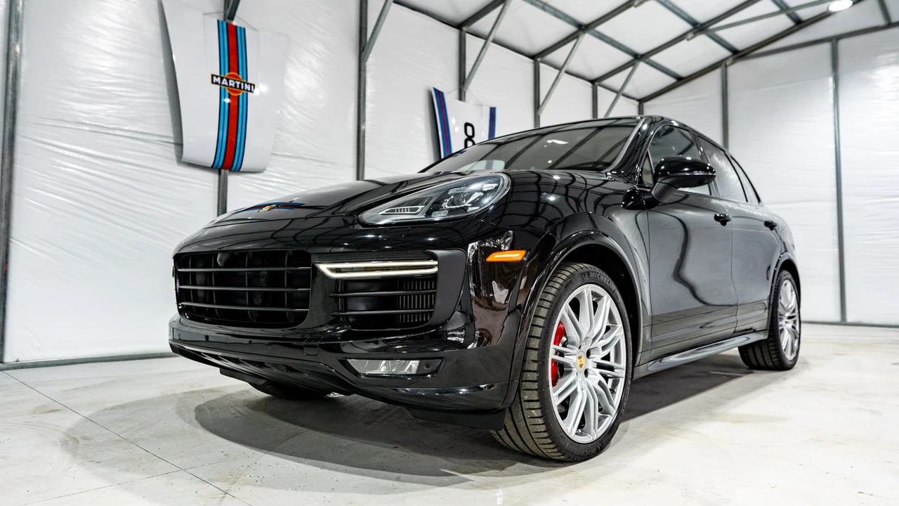2017 Porsche 958 Cayenne GTS - Image 3 of 31